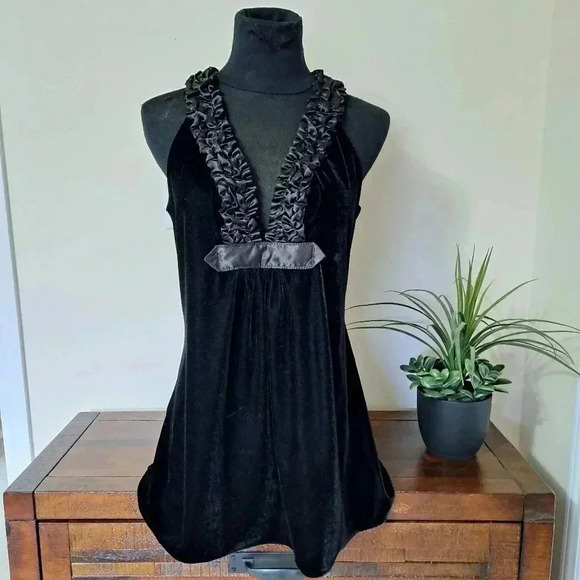 Max Studio  Velvet Top Black Size Small Satin Ruffle Formal Sleeveless Women's - Picture 1 of 9